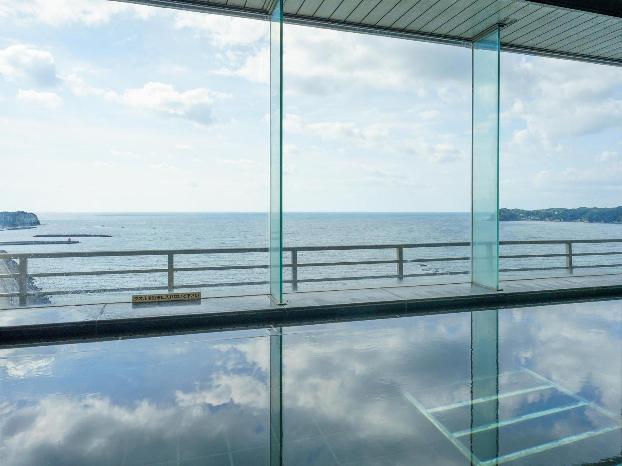 Mikazuki Sea-Park Hotel Katsuura Kacuura Exteriér fotografie